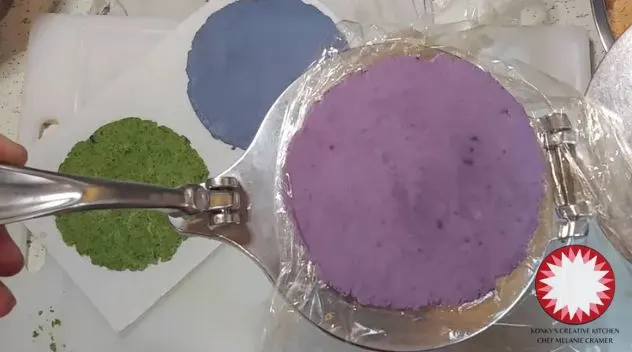 fresh-corn-tortillas-in-color!