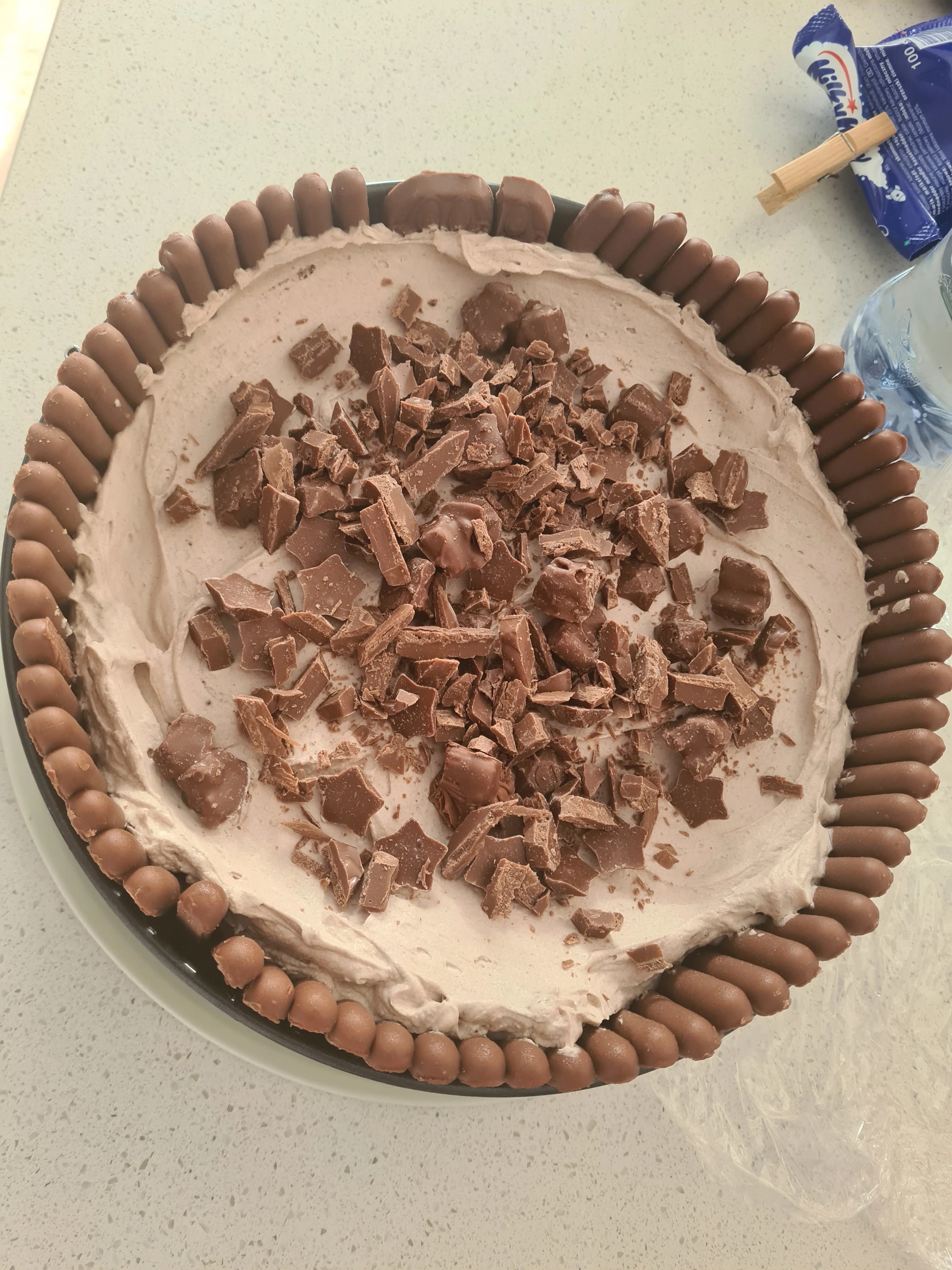 chocolate-finger-cheesecake