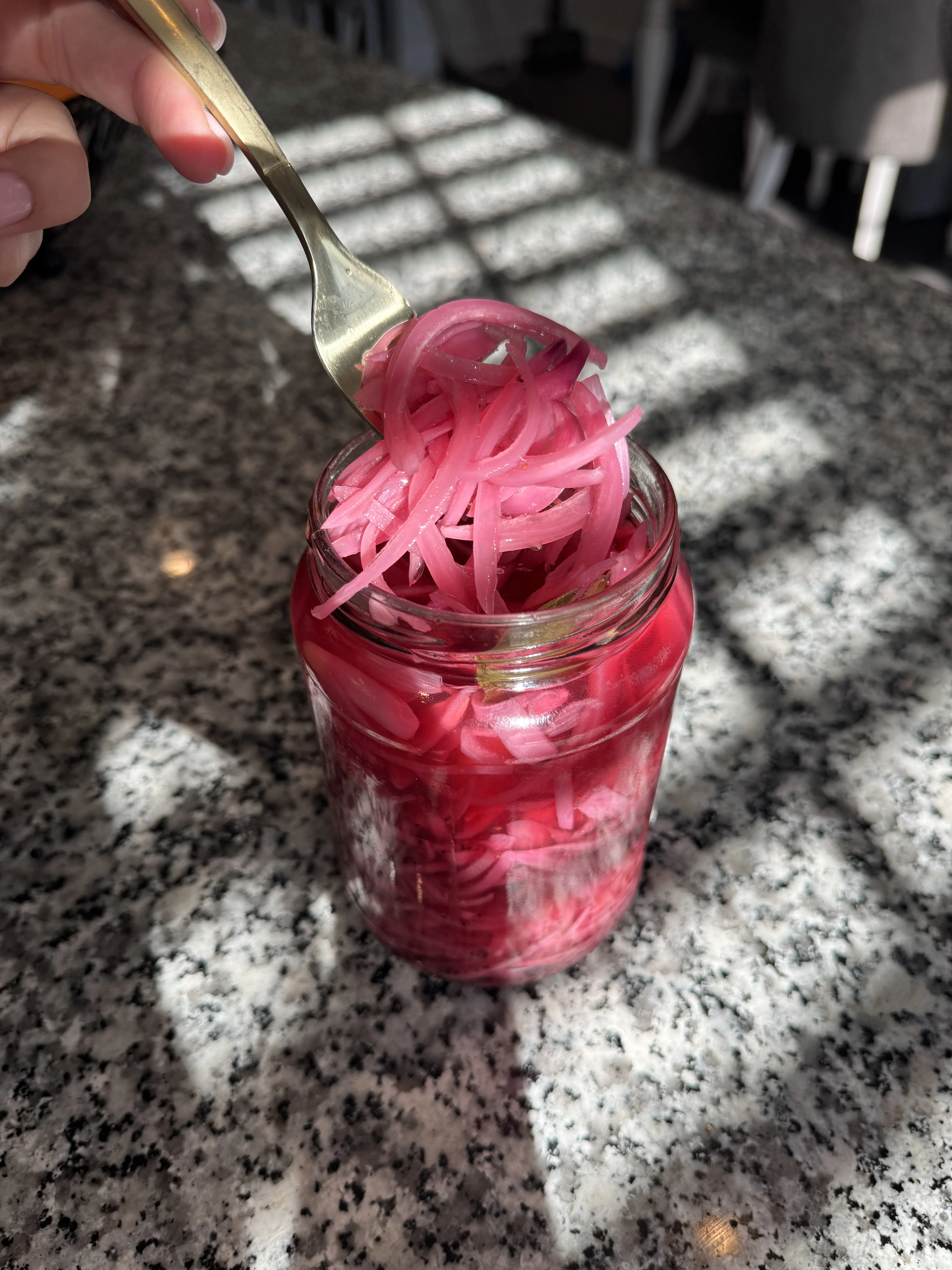 pickled-red-onions