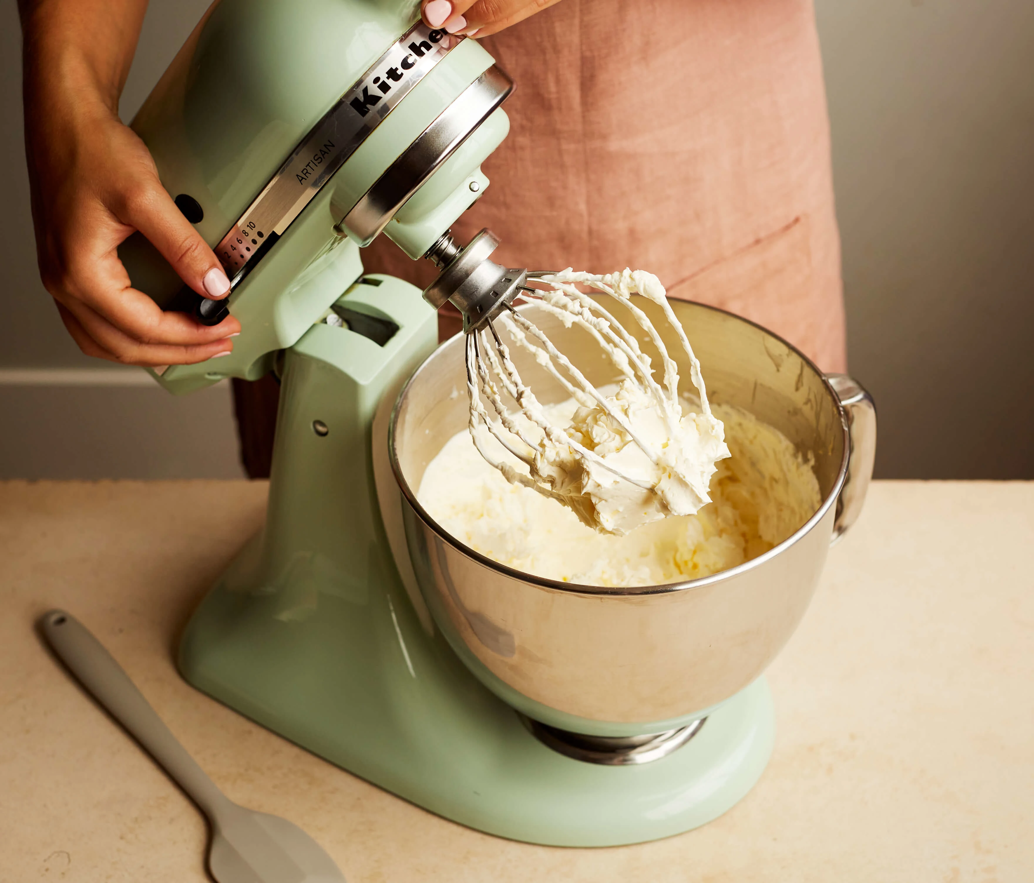 swiss-meringue-buttercream