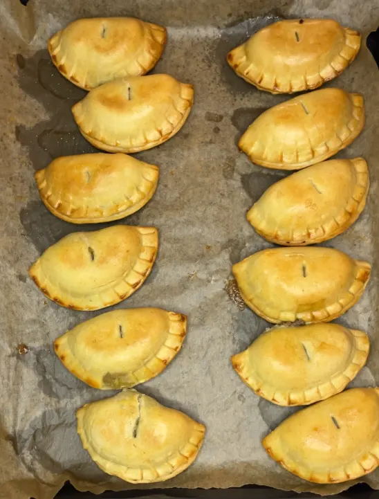 nigerian-meat-pie