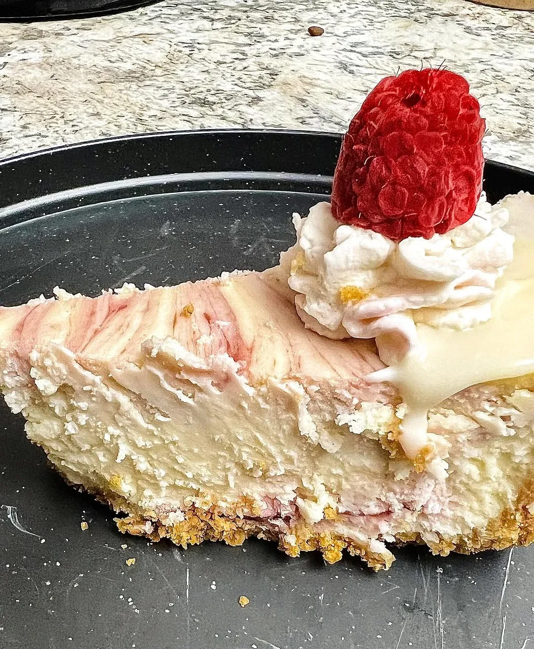 white-chocolate-raspberry-cheesecake