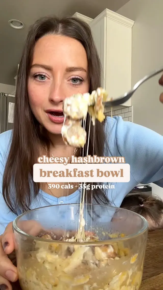 cheesy-hashbrown-breakfast-bowl