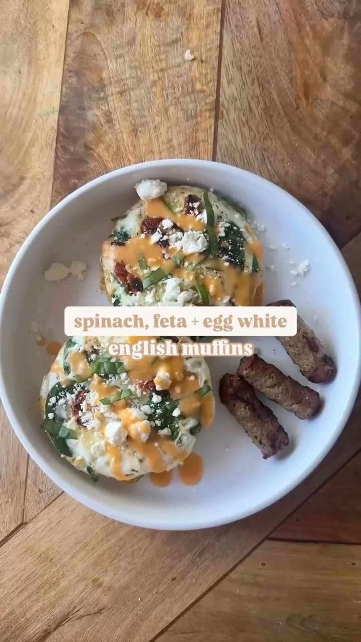 spinach-feta-and-egg-whites-english-muffins
