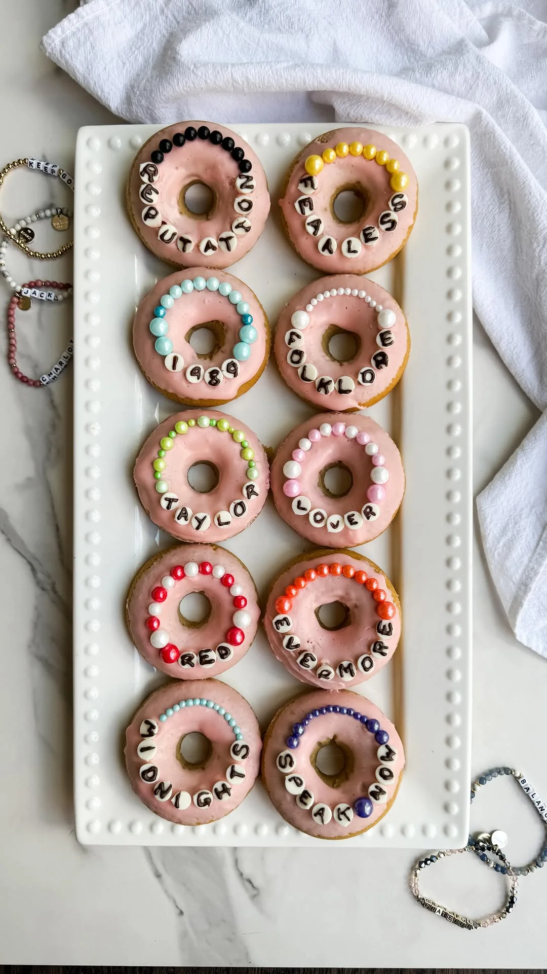 swiftie-bracelet-donuts