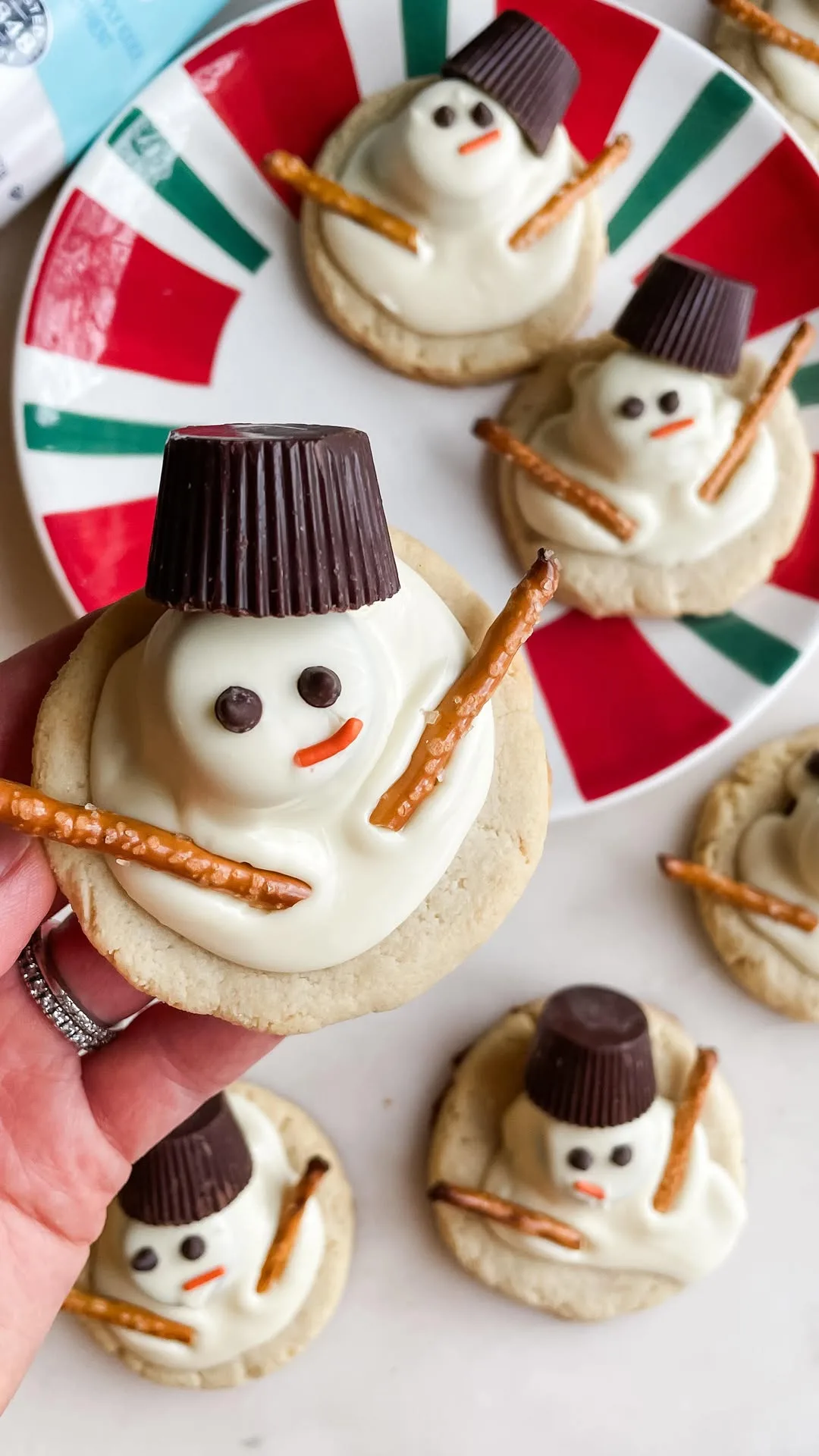 melted-snowman-sugar-cookies