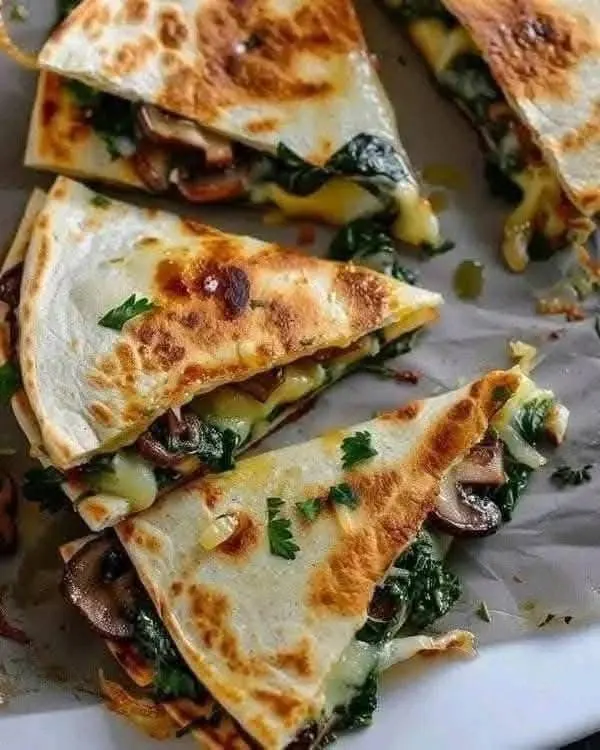 baked-spinach-mushroom-quesadillas