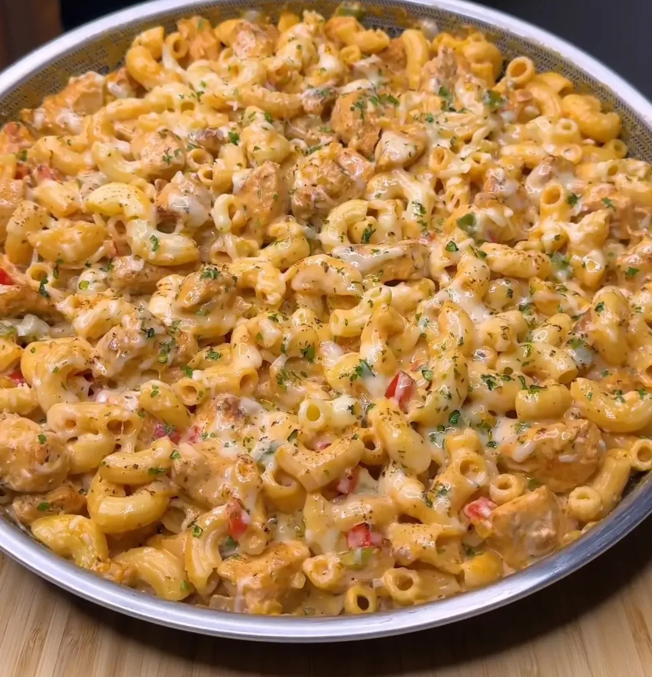 chicken-fajita-mac-and-cheese