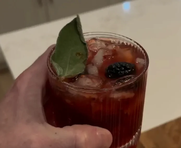 blackberry-sage-refresher