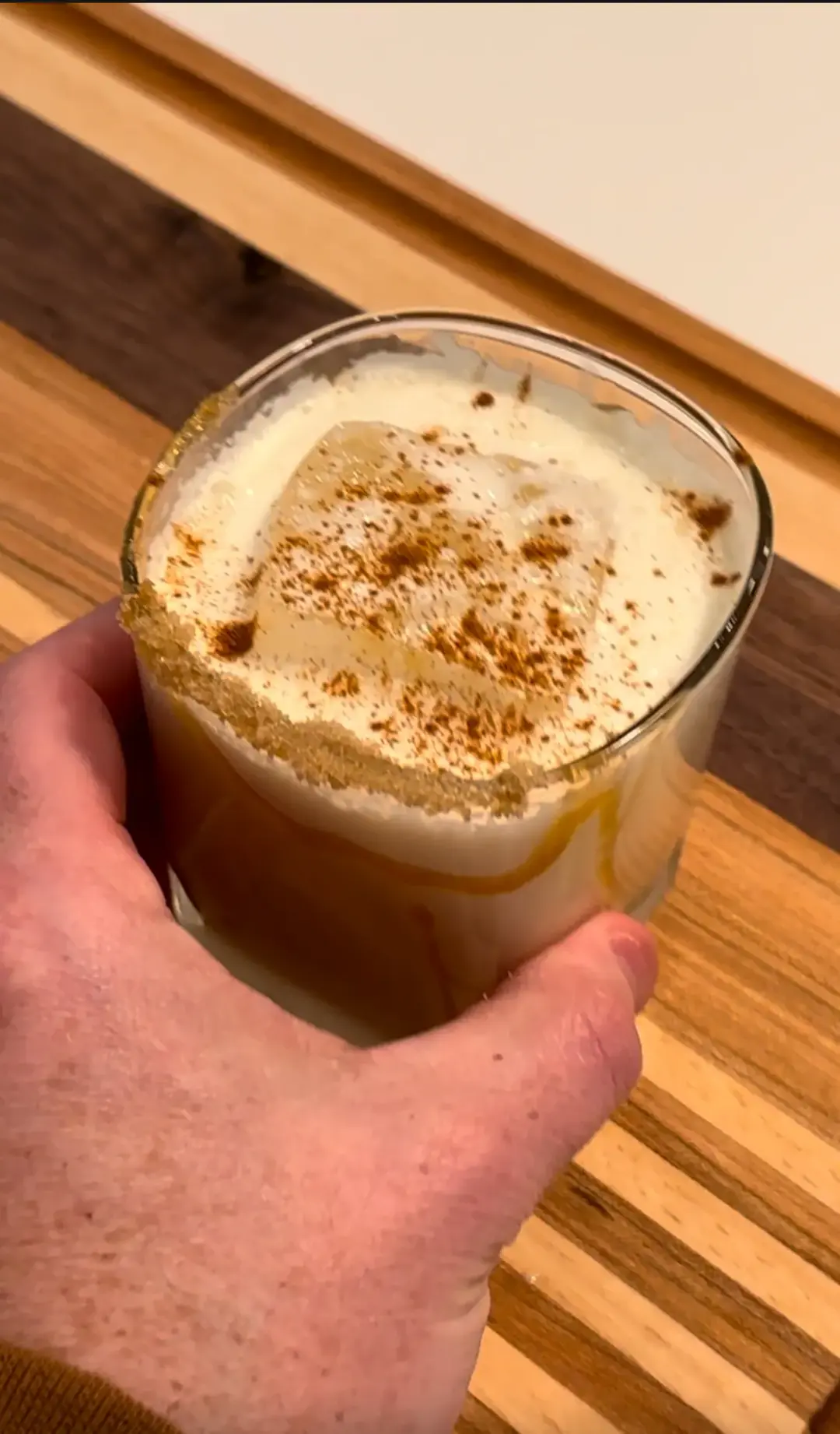 cinnamon-swirl-cocktail