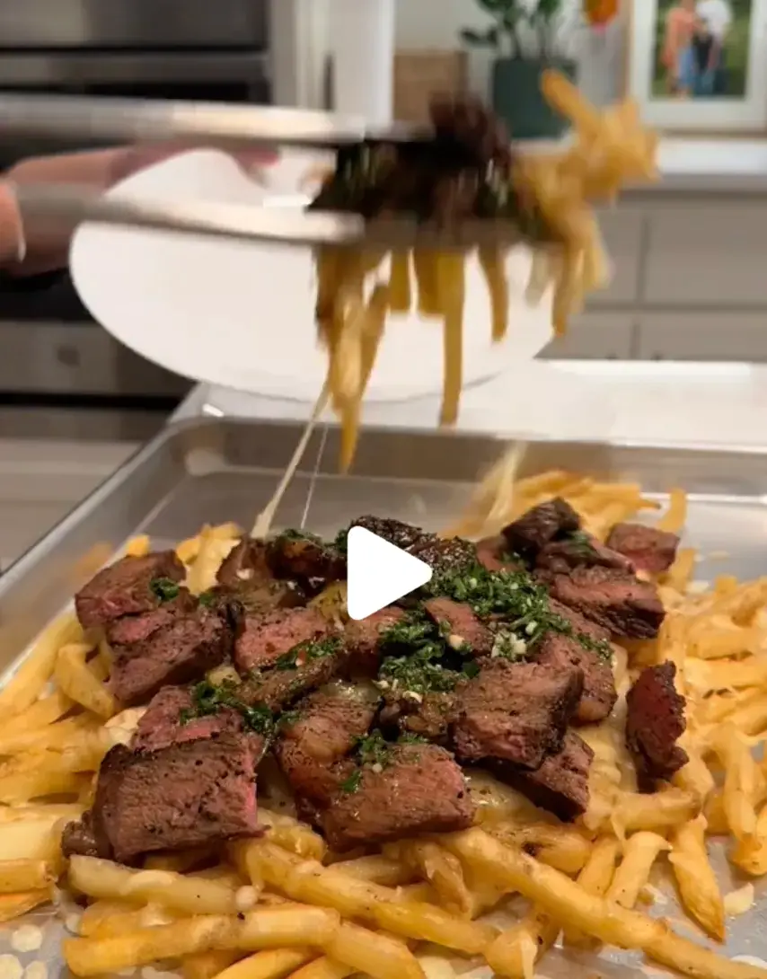 loaded-chimichurri-steak-fries
