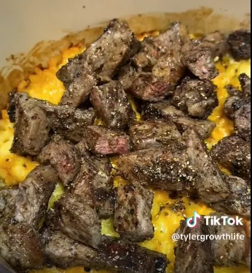 steak-mac-n'-cheese