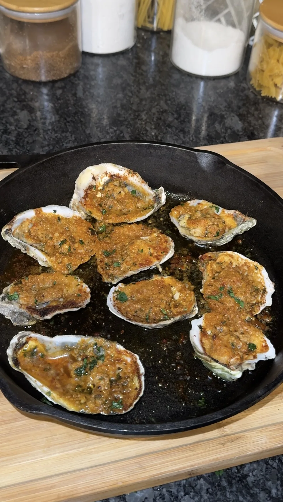 cajun-garlic-butter-oysters