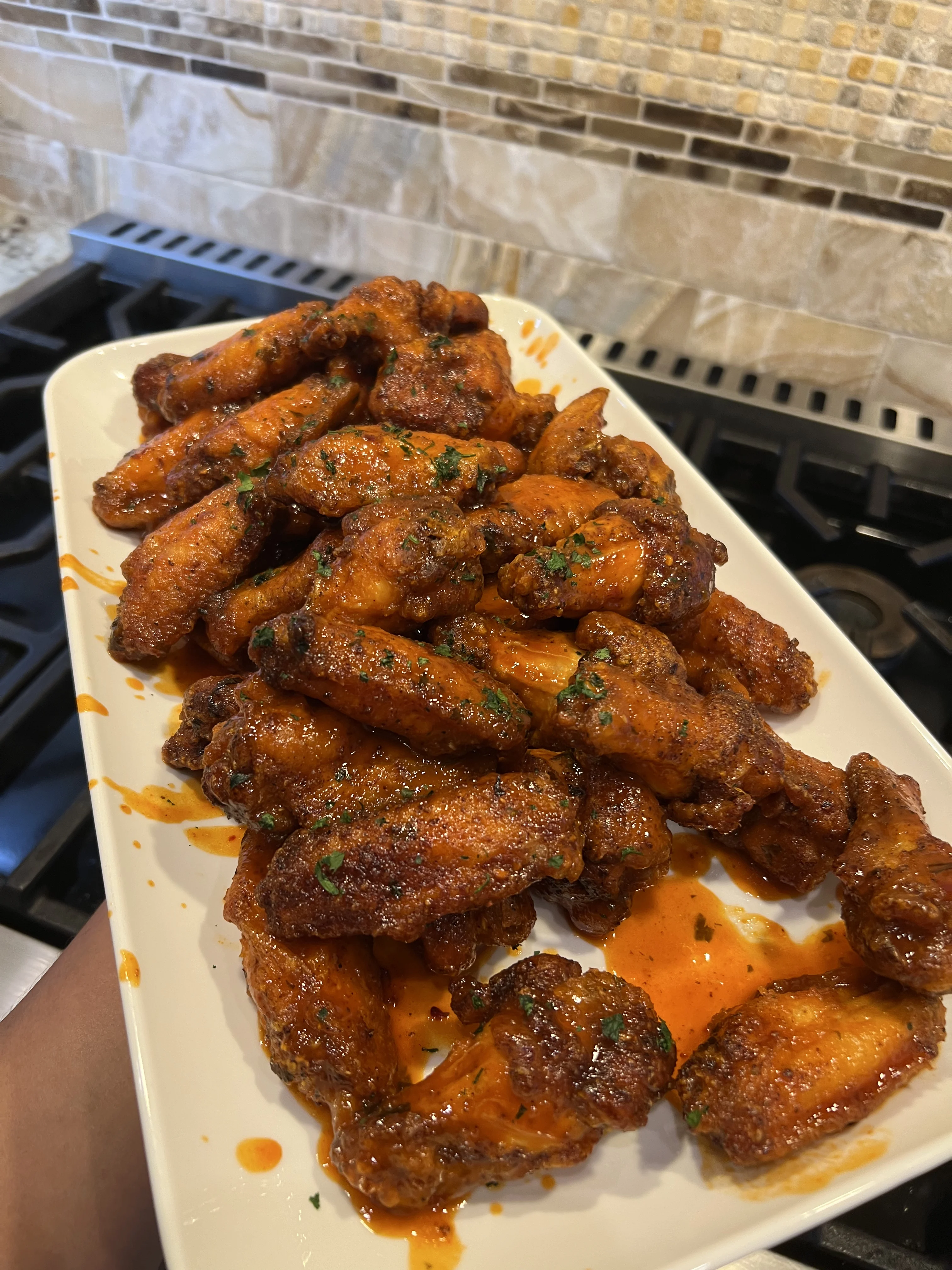 spicy-honey-hot-peach-wings-2