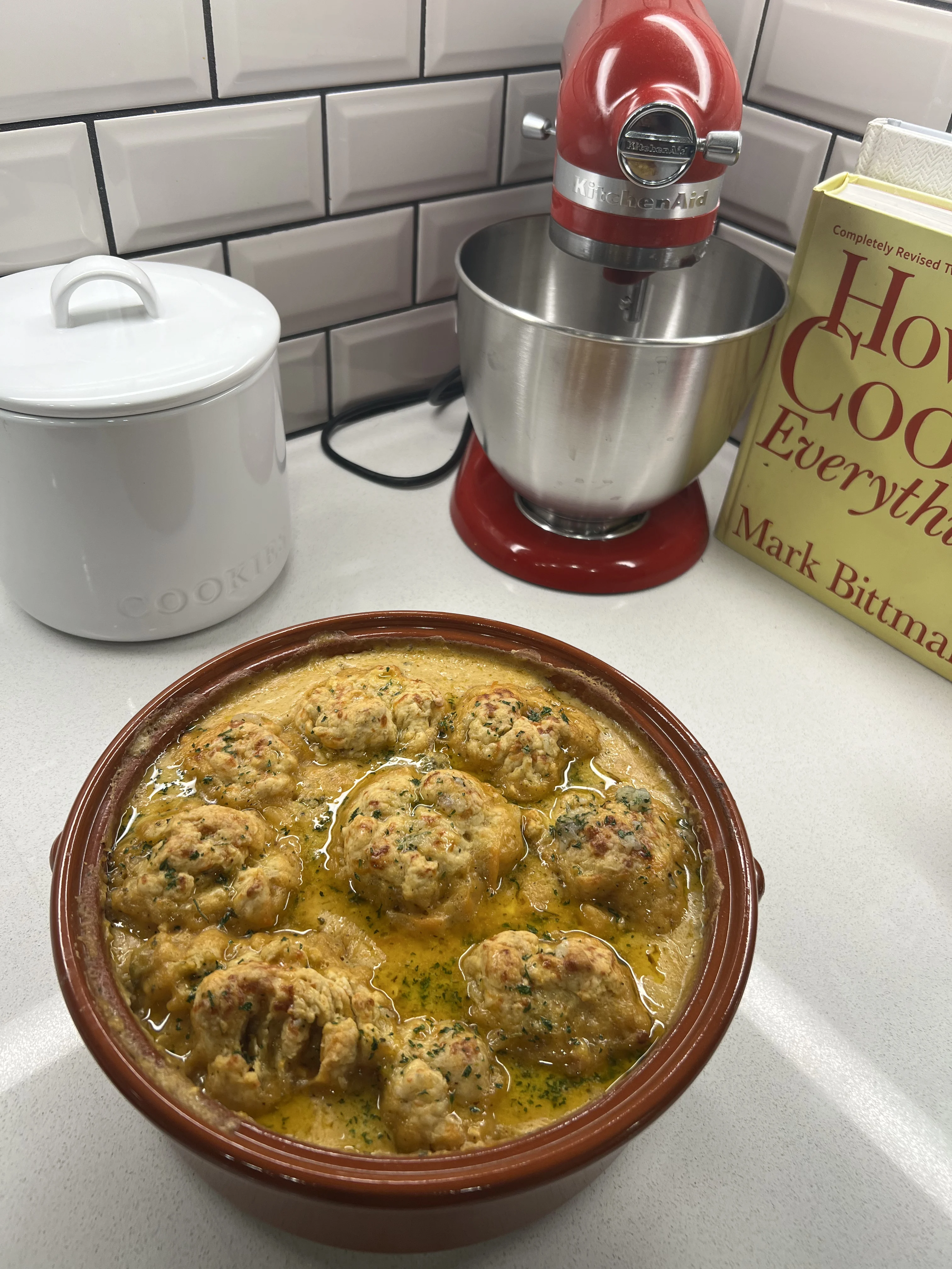ultimate-cheddar-broccoli-soup-and-biscuit-combo
