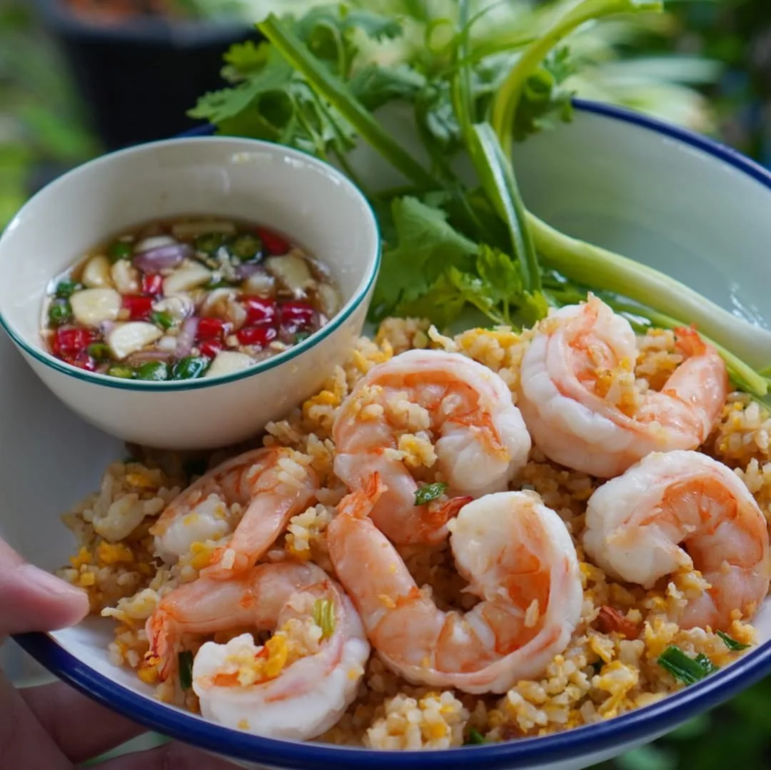 shrimp-fried-rice-(khao-pad-goong)