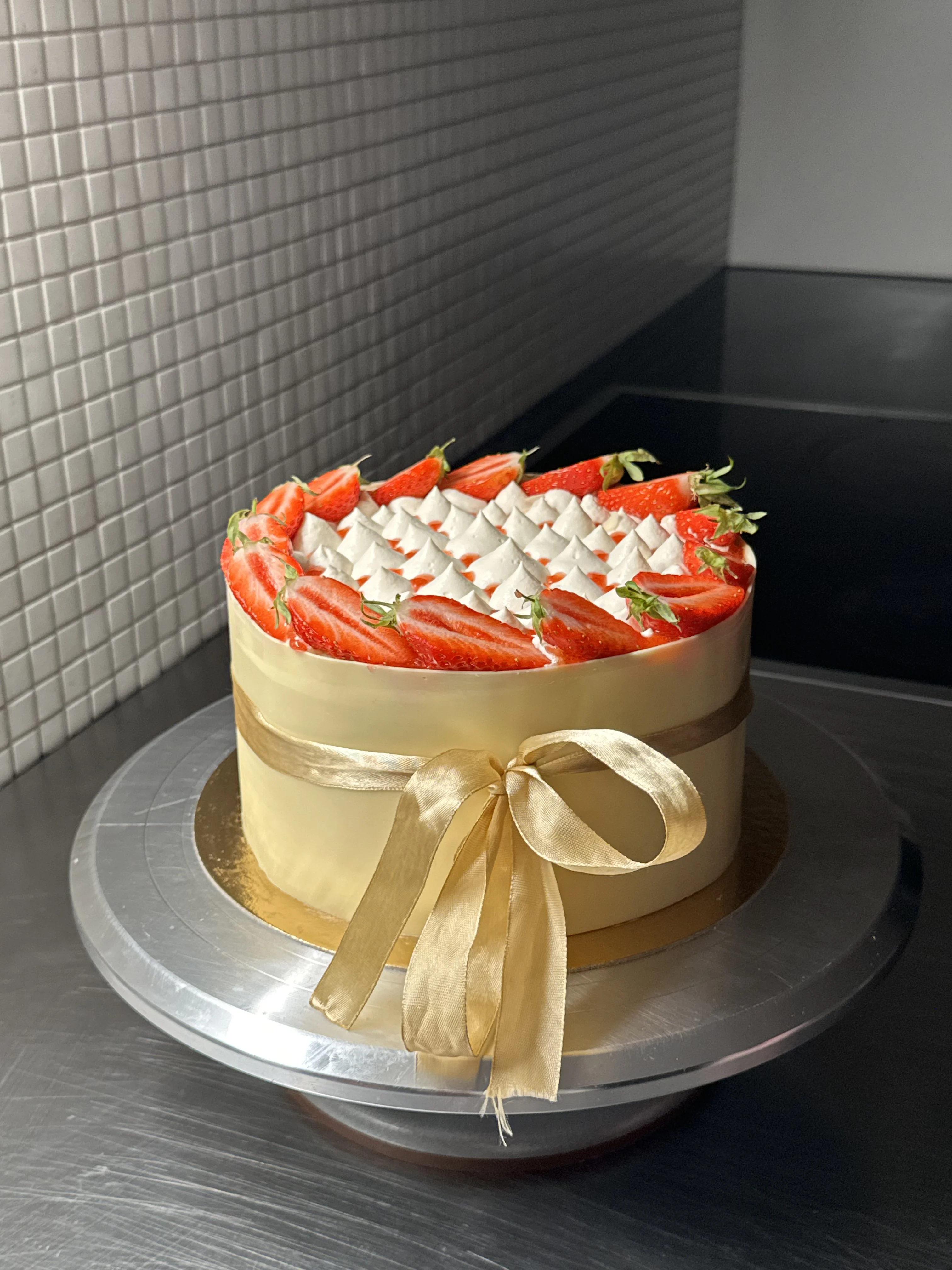 5*-strawberry-dream-layer-cake
