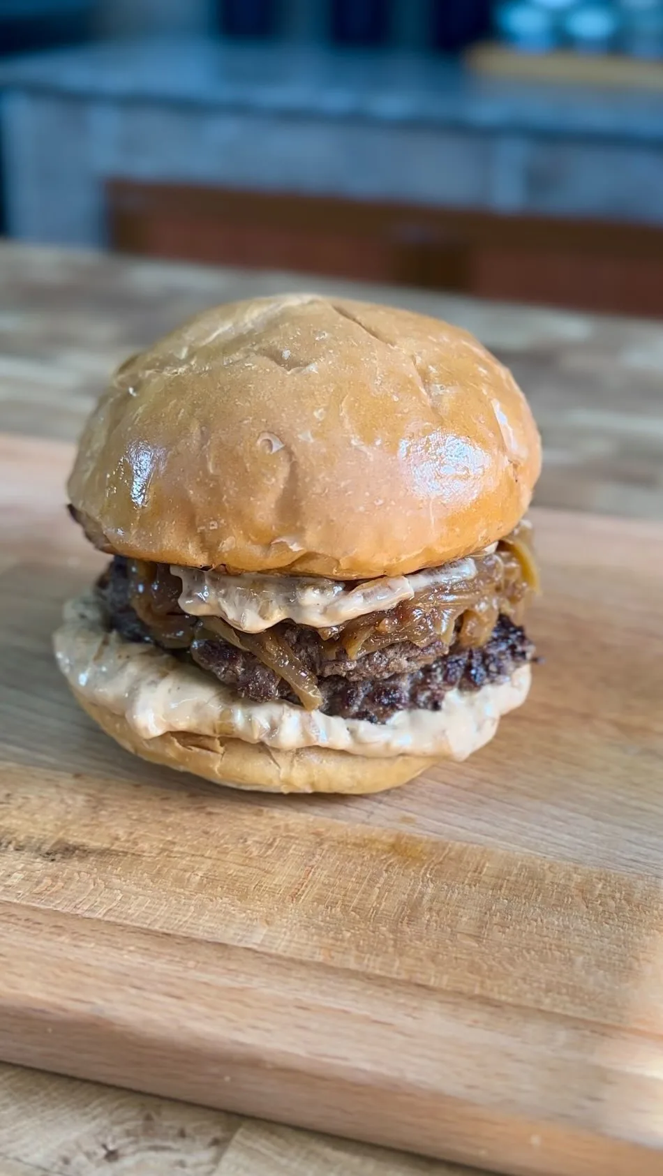 caramelized-onion-double-cheese-burger