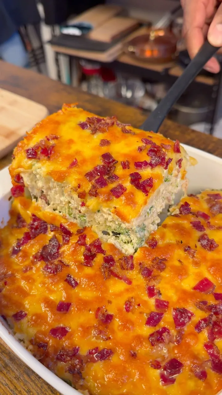 broccoli-and-cheddar-bacon-casserole