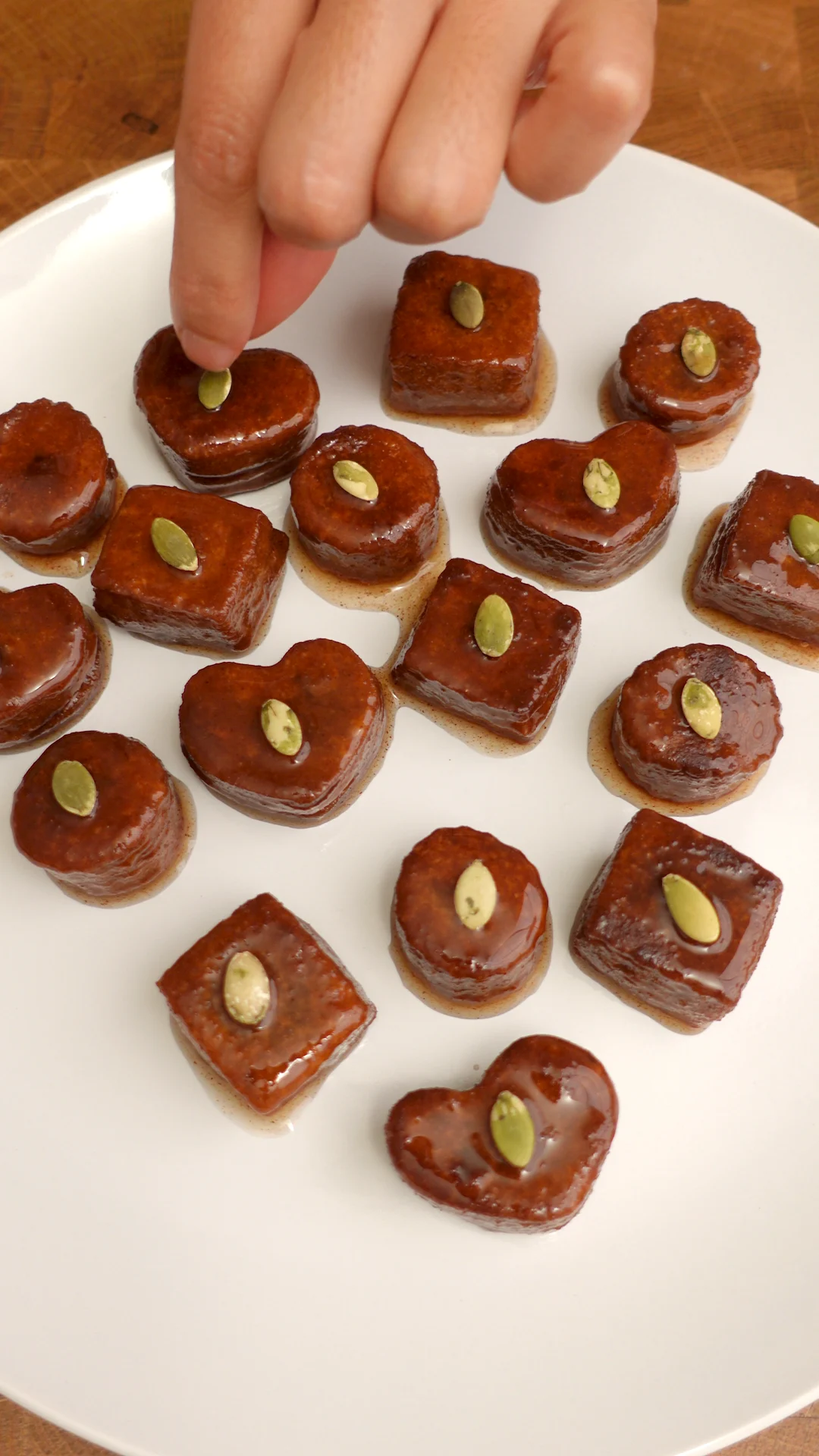 yakgwa-(korean-deep-fried-honey-cookies)