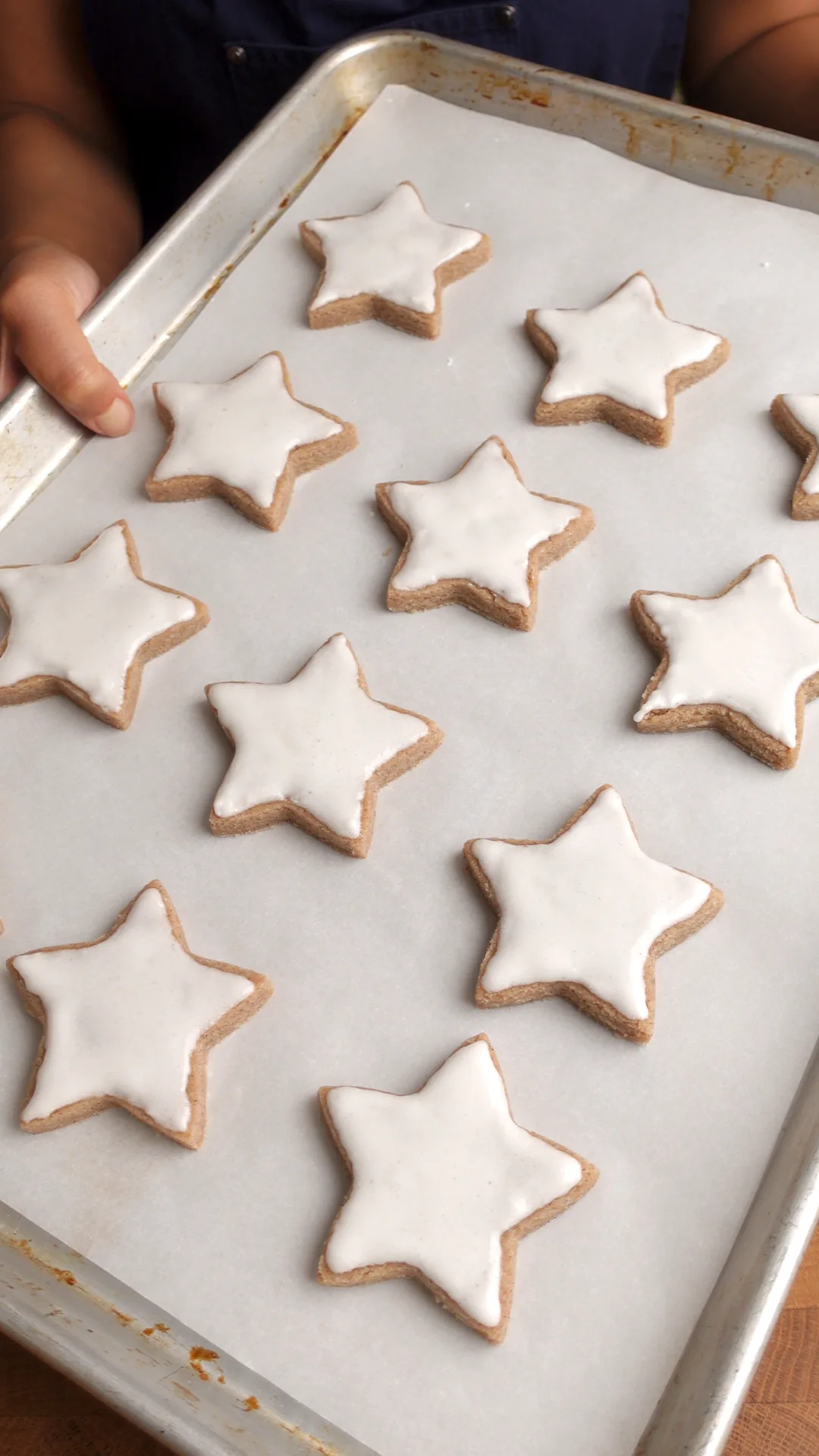 zimtsterne-(german-cinnamon-stars)