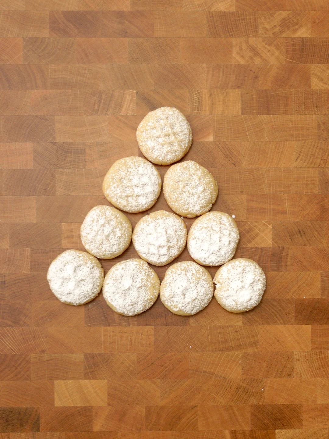 kahk-(egyptian-eid-cookies)