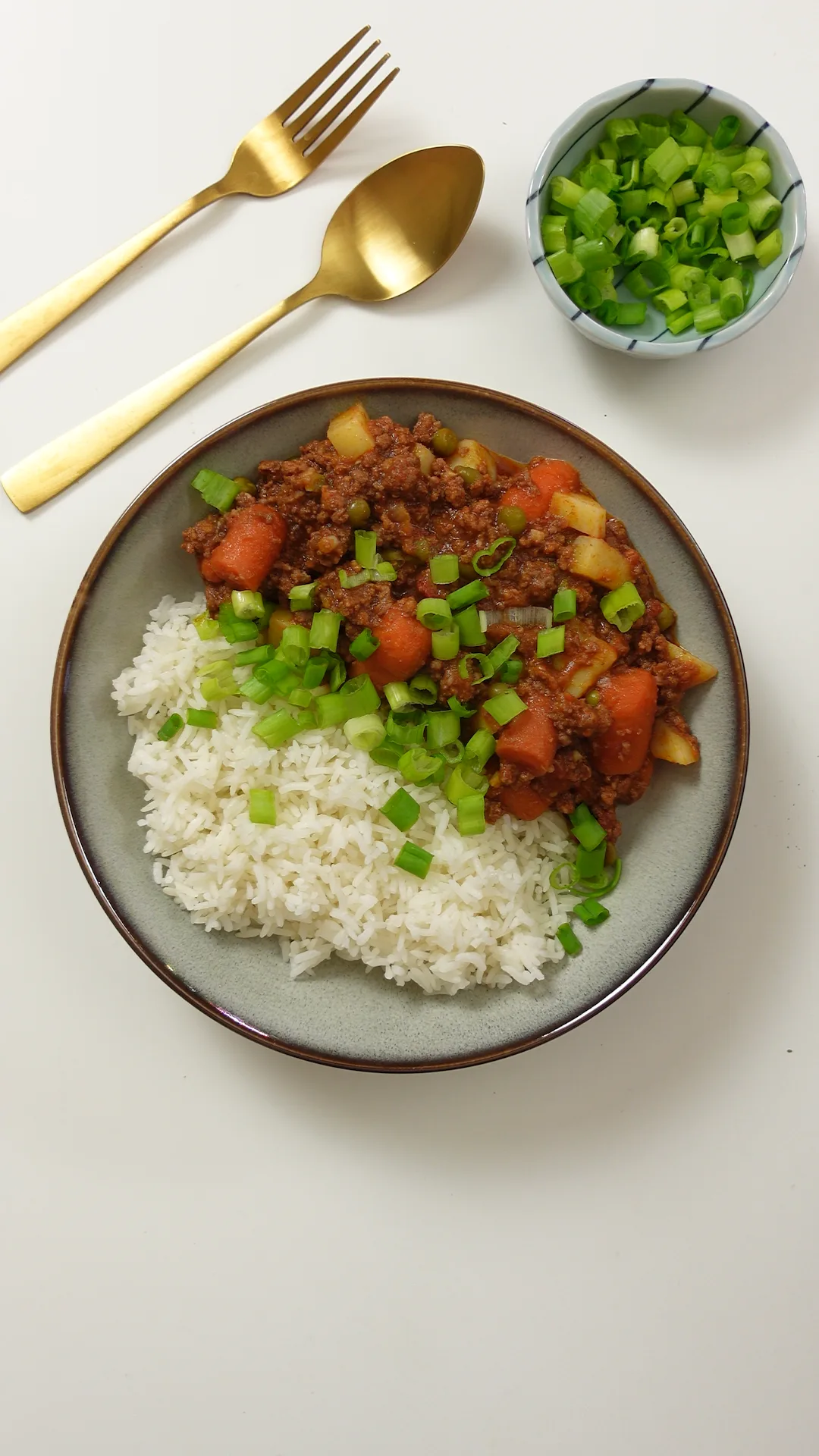 picadillo-recipe-(filipino-ground-beef-in-tomato-sauce)