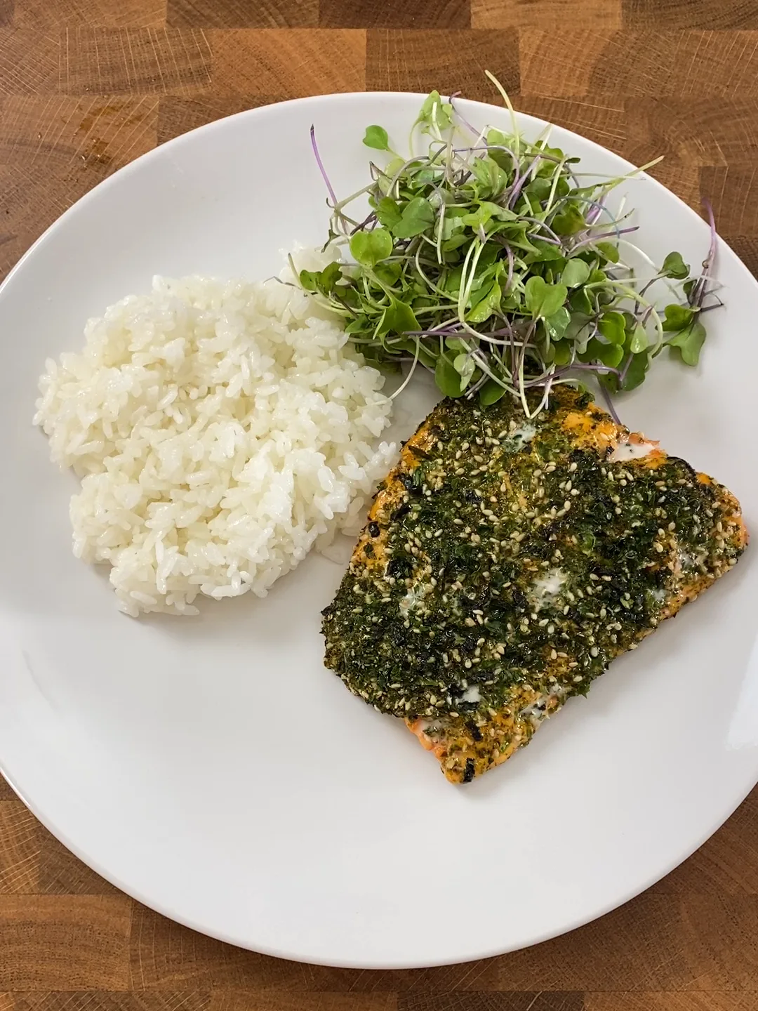 sriracha-mayo-furikake-salmon