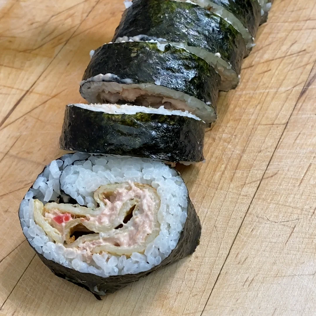 tuna-fishcake-handrolls