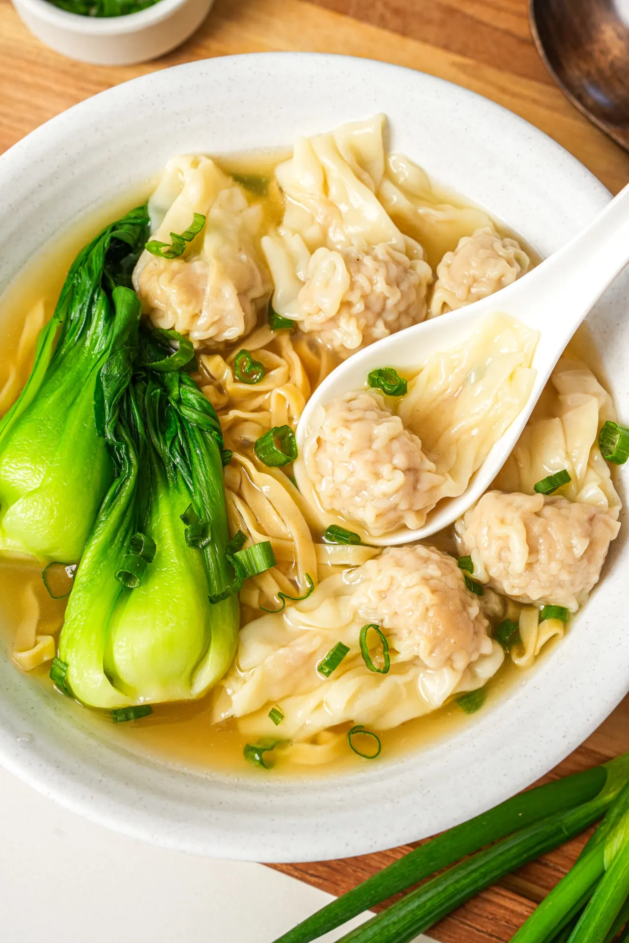 easy-wonton-noodle-soup