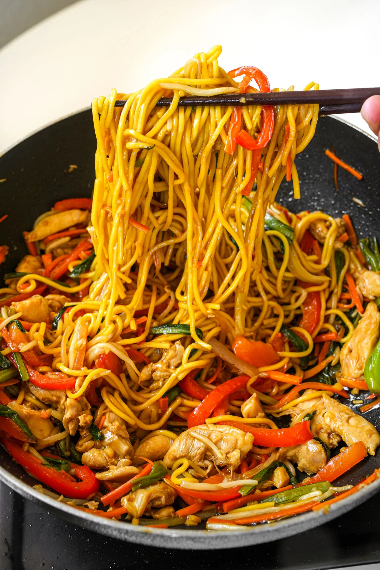 chicken-chow-mein-(better-than-take-out)