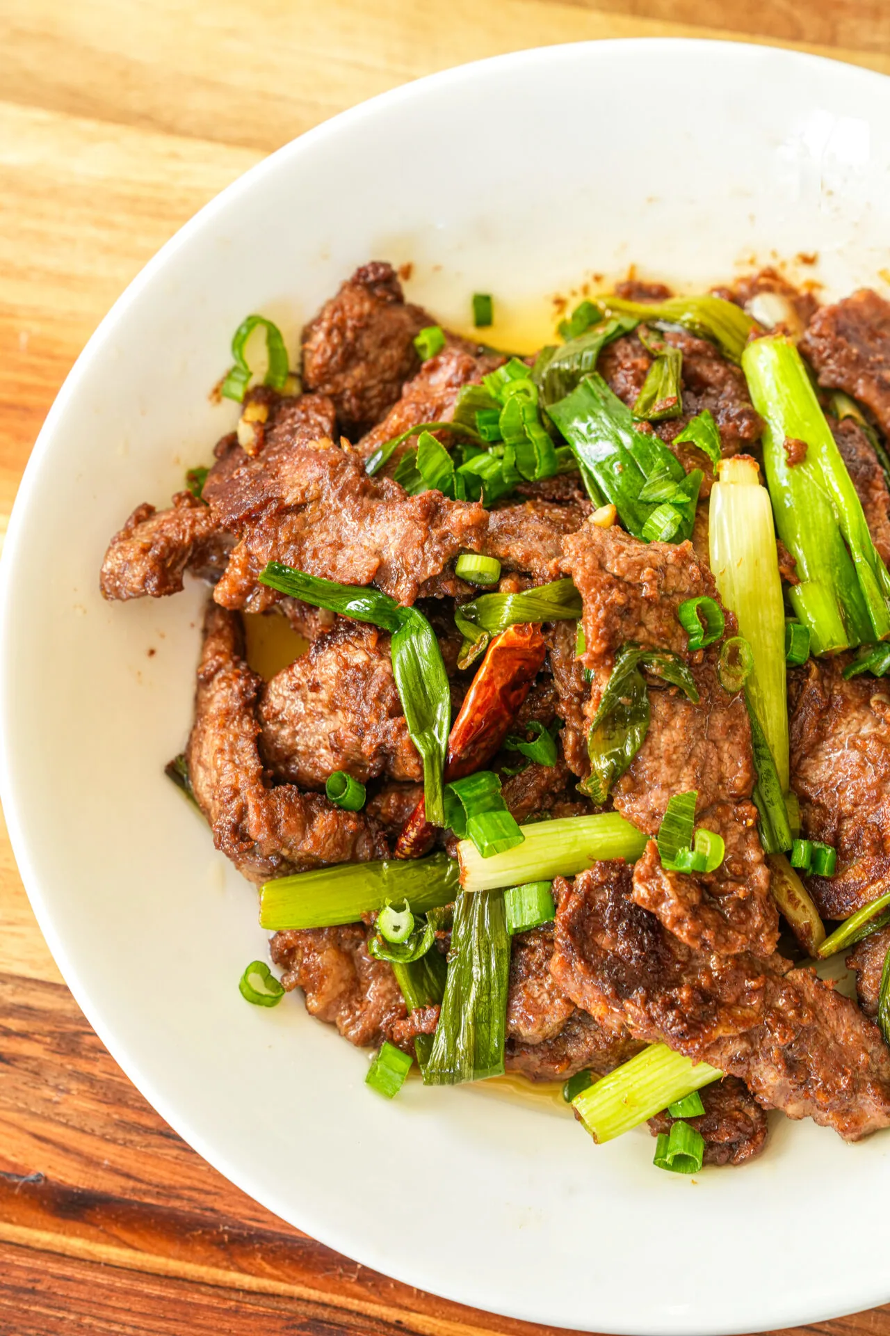 sacha-beef-stir-fry-with-scallions