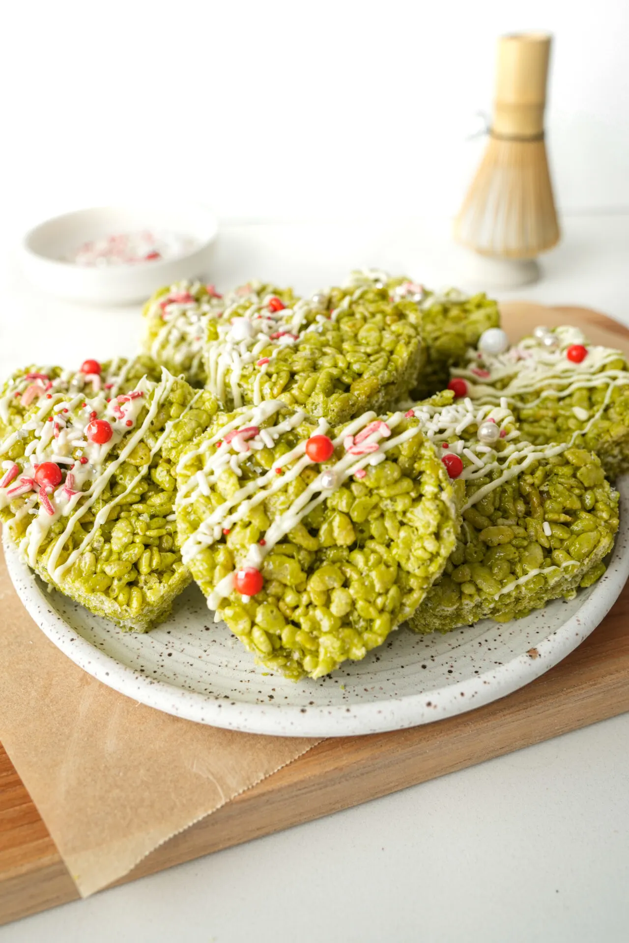 heart-shaped-matcha-rice-krispie-treats
