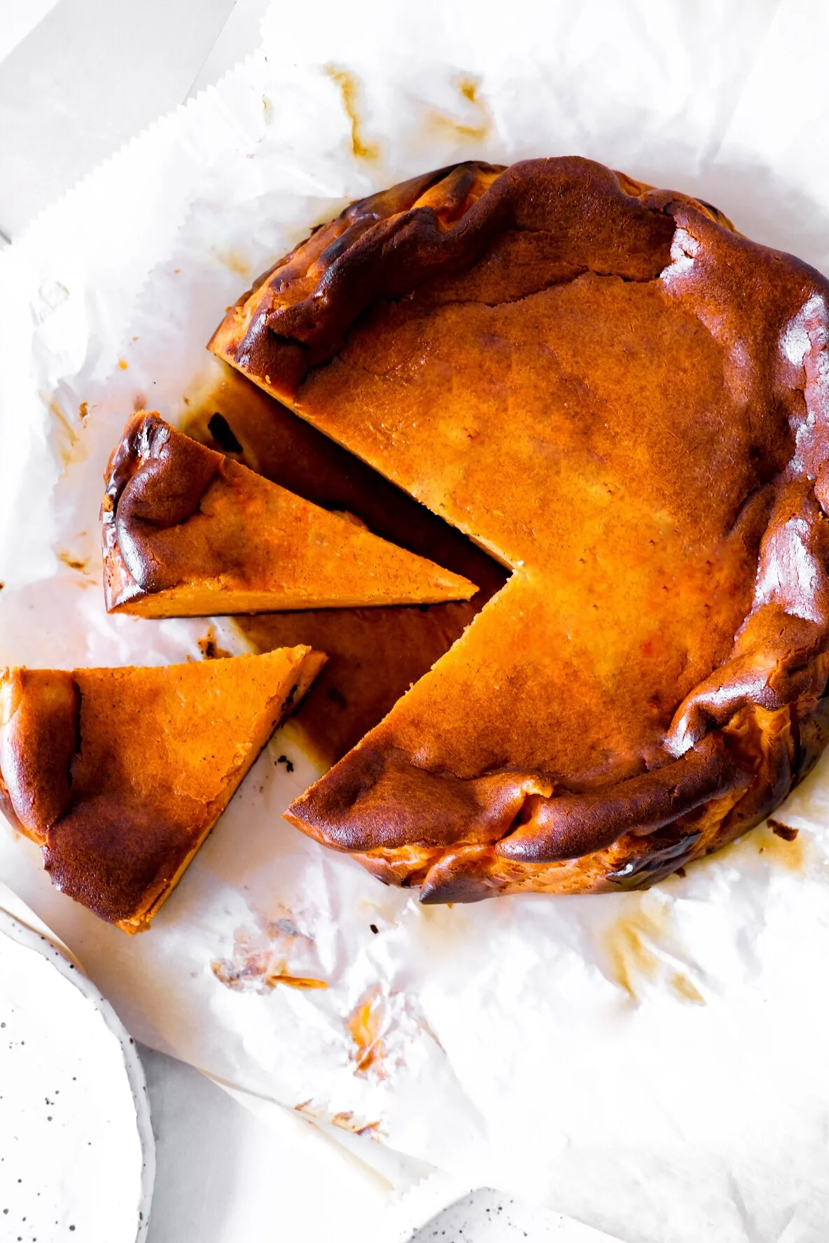 thai-tea-basque-burnt-cheesecake