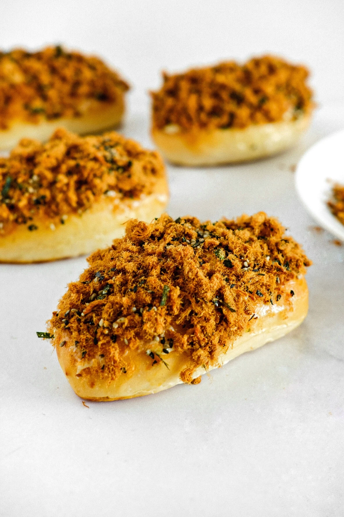 pork-floss-(rousong)-furikake-buns