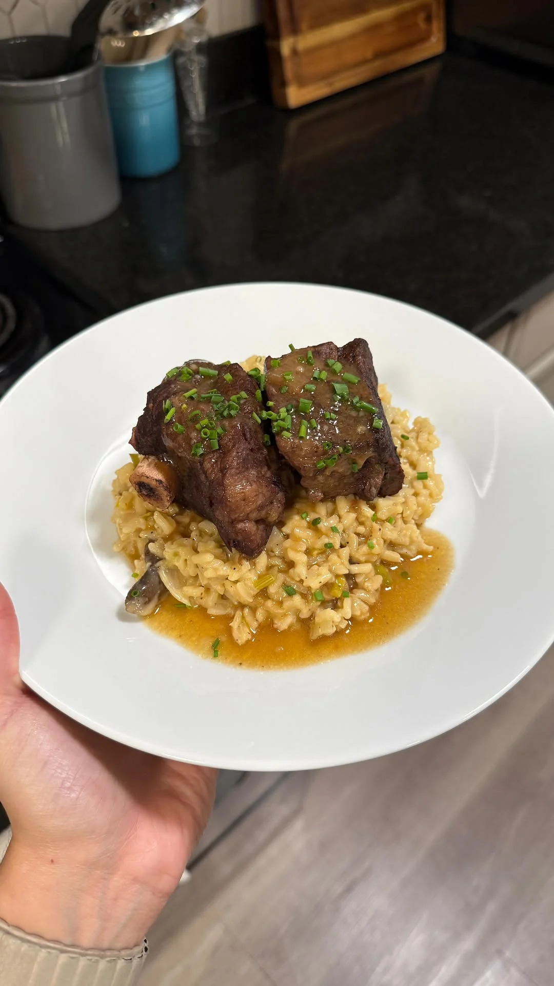 braised-short-ribs-with-mushroom-risotto