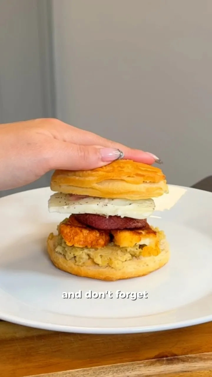 los-tres-golpes-biscuit-sandwiches