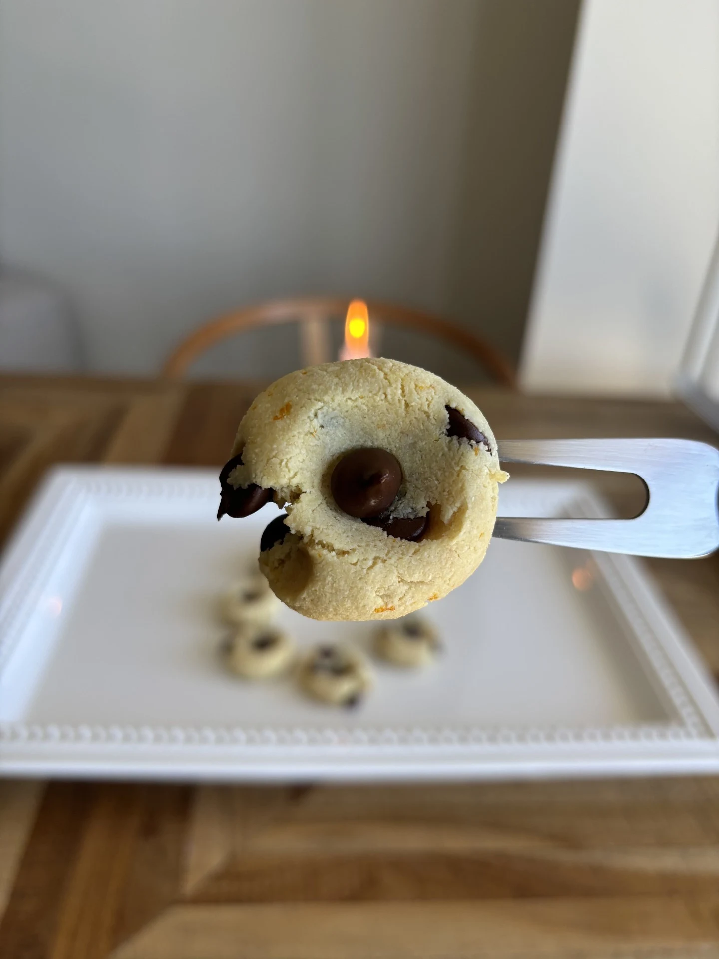 almond-orange-chocolate-chip-cookies