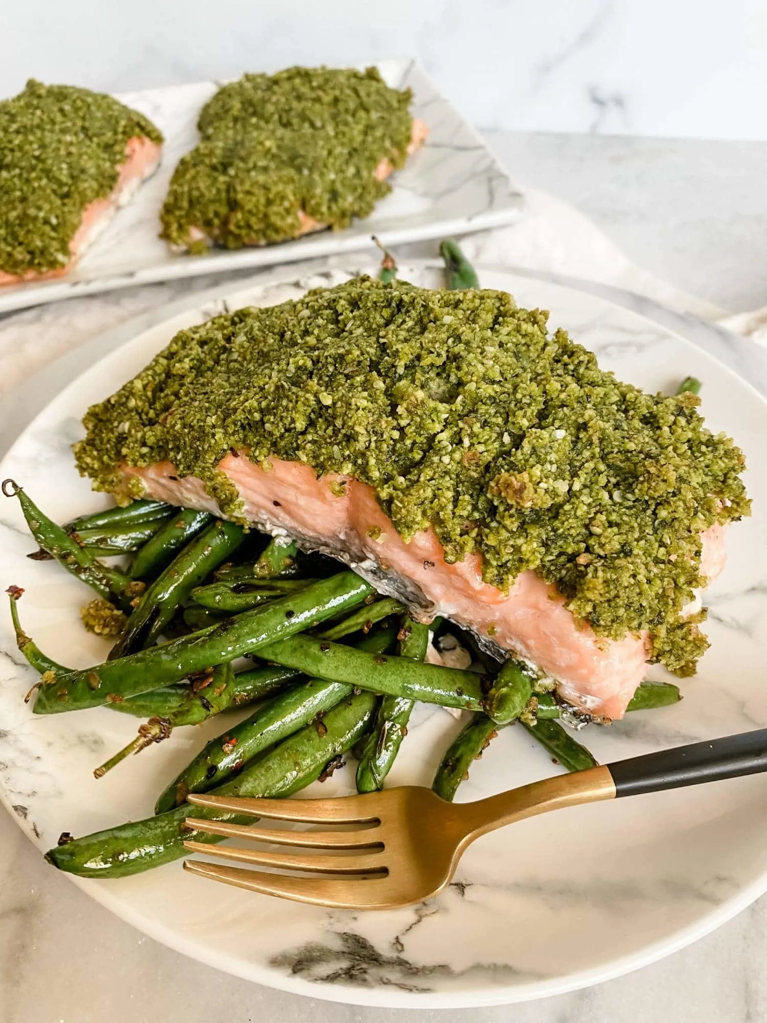 pesto-crusted-salmon