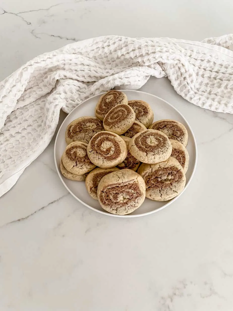 cinnamon-roll-sugar-cookies