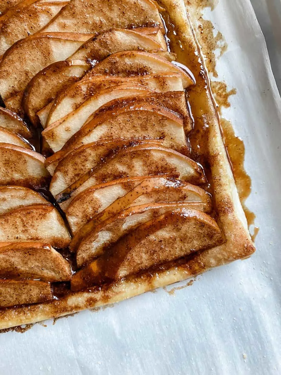 pear-tart-puff-pastry