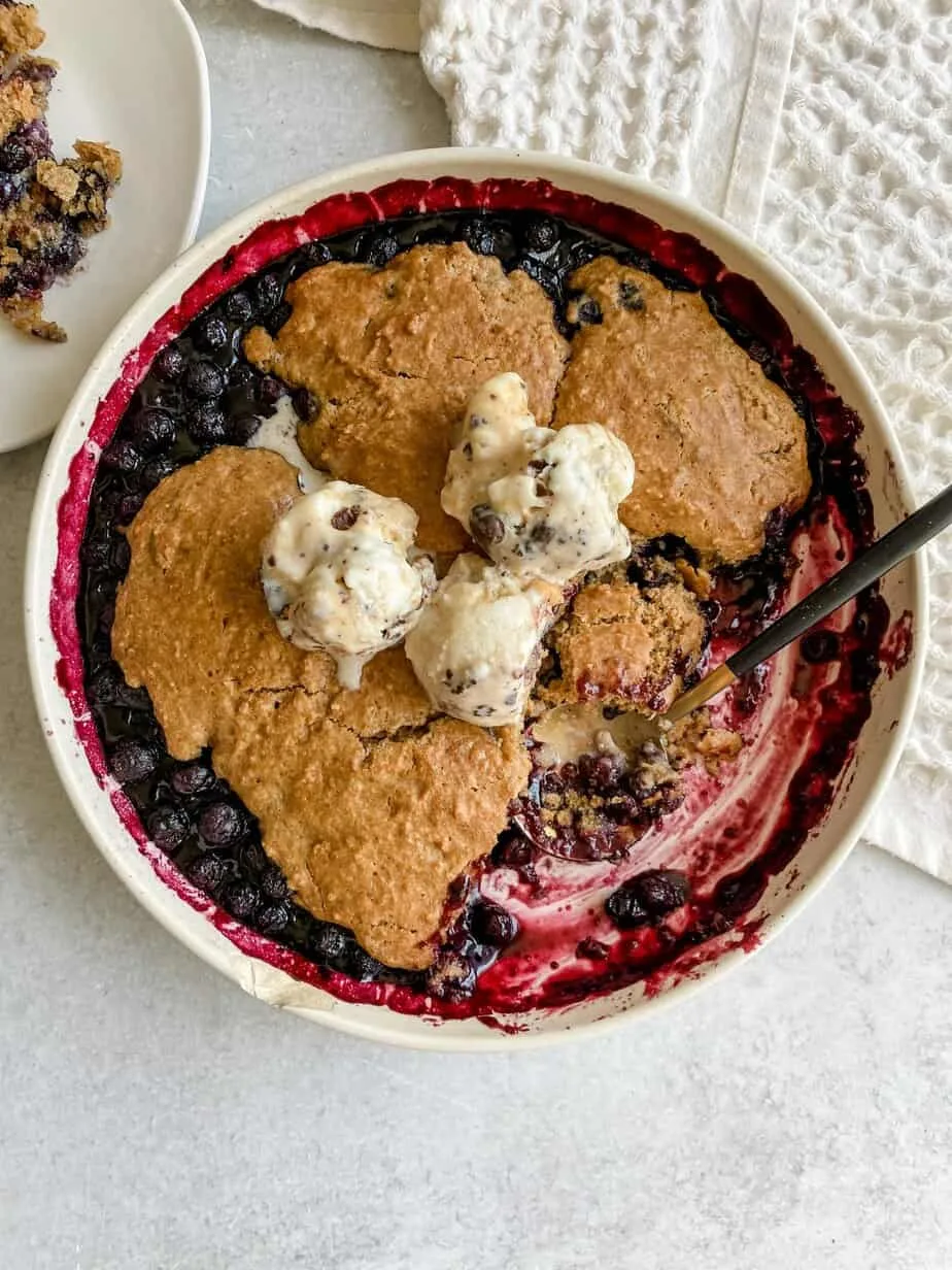 gluten-free-blueberry-cobbler