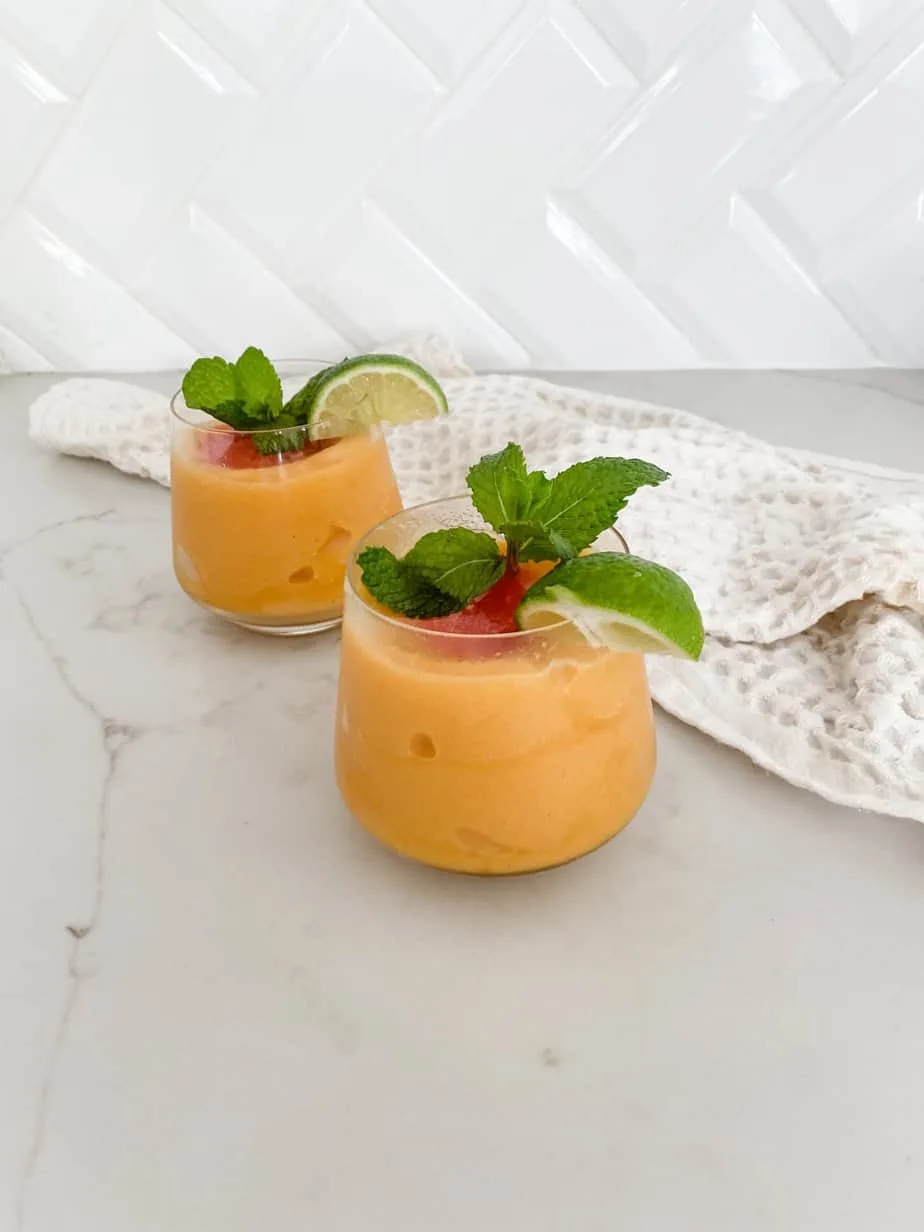 frozen-peach-bellini