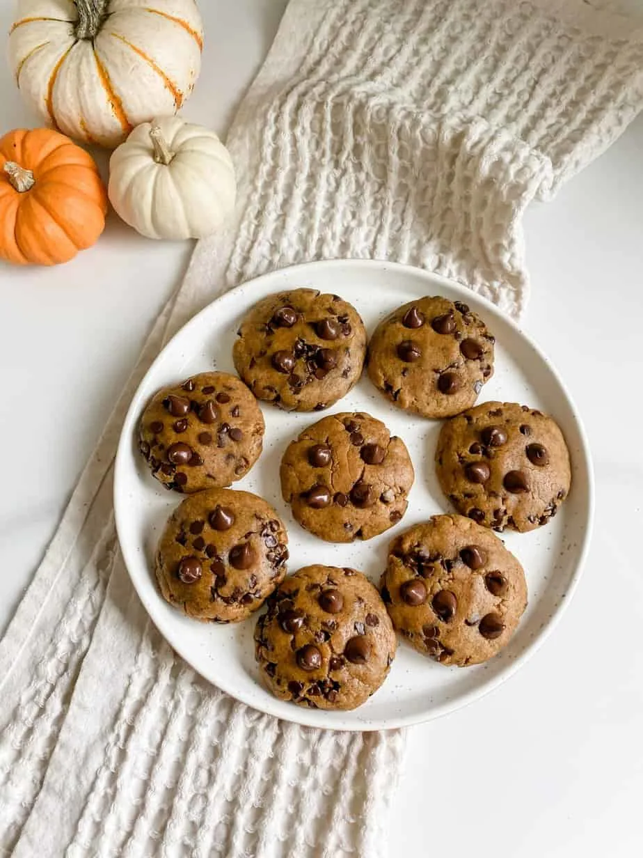 gluten-free-pumpkin-chocolate-chip-cookies
