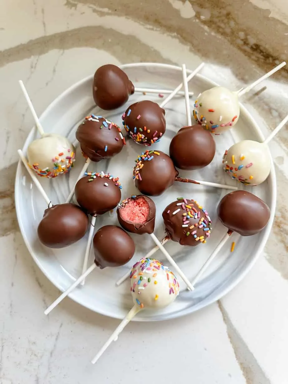 cake-mix-cake-pops