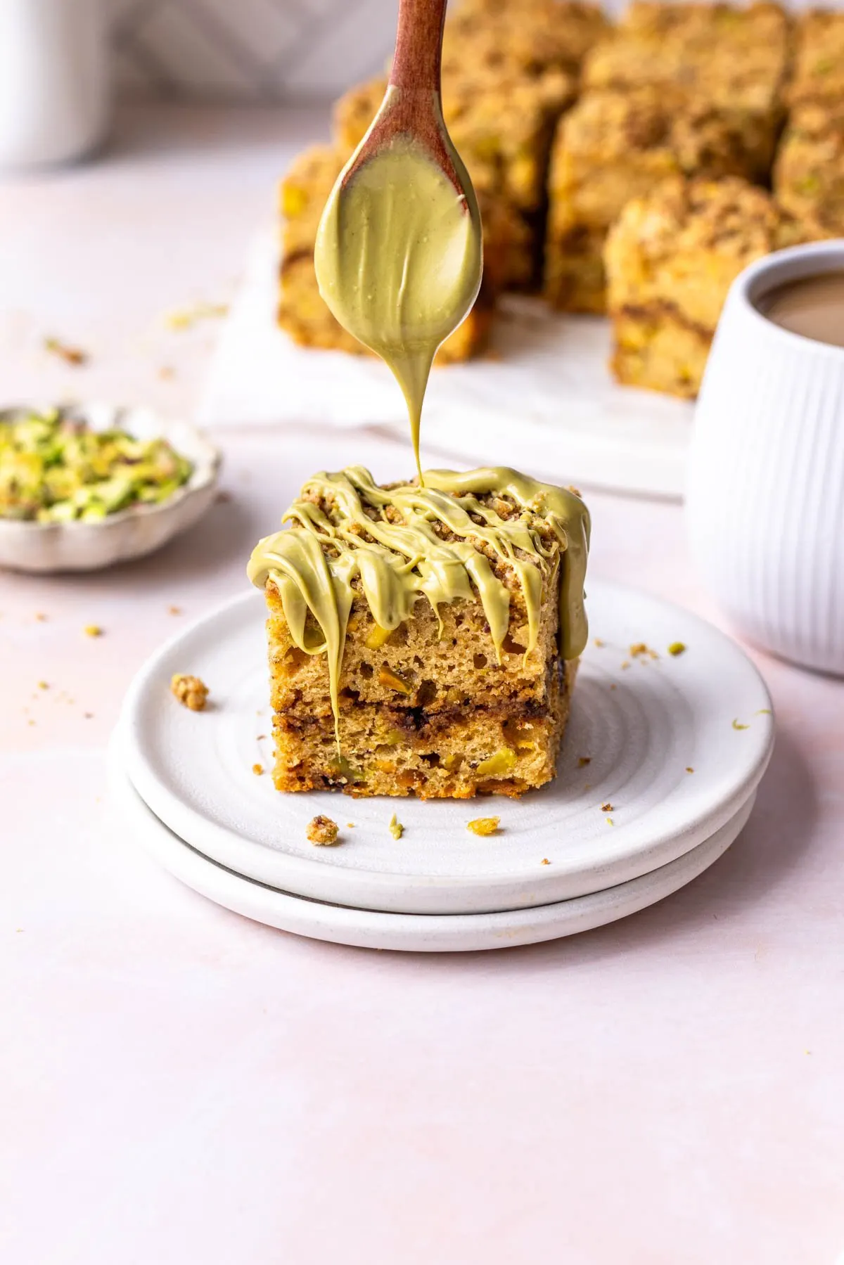 pistachio-coffee-cake