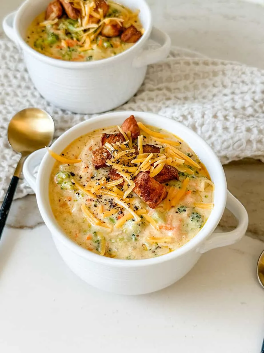 gluten-free-broccoli-cheddar-soup-(panera-copycat)