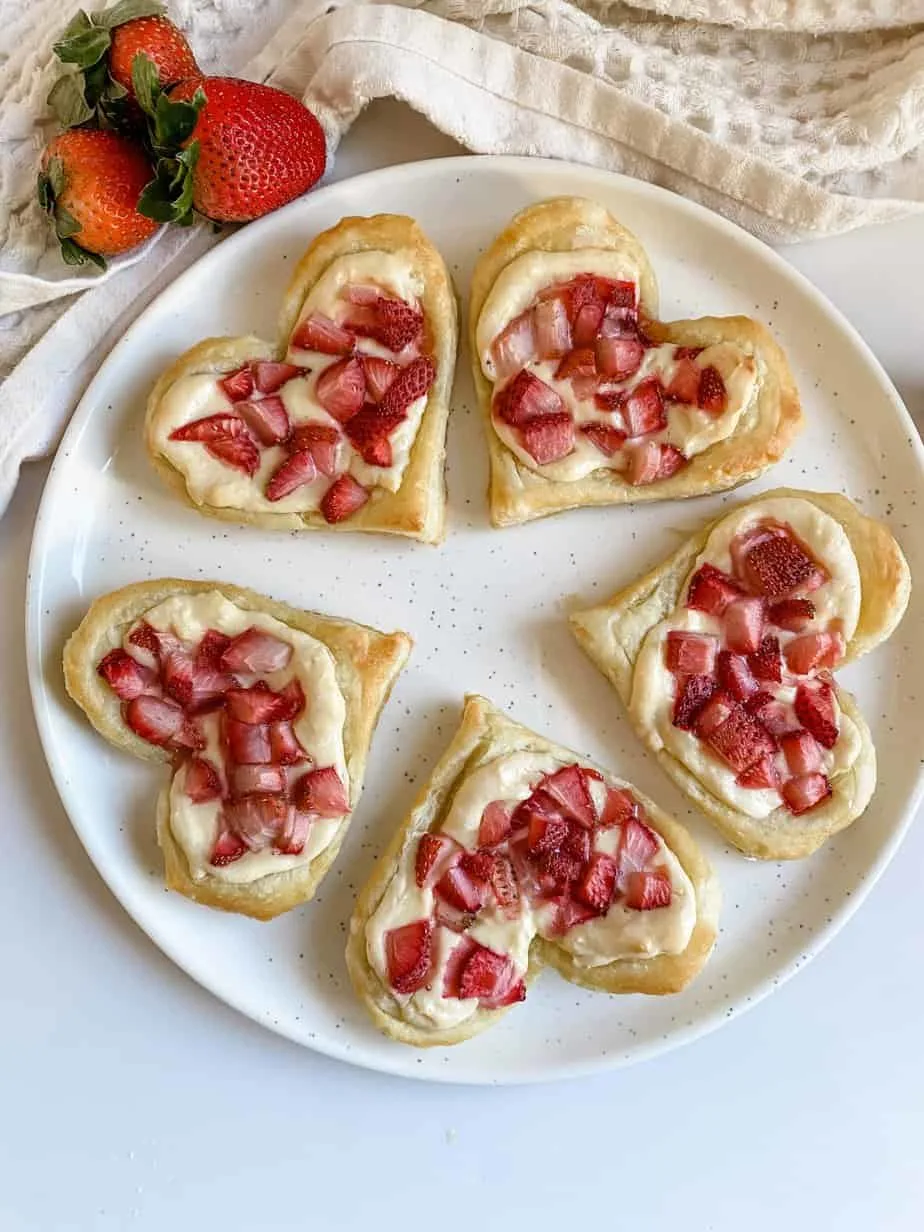 cheese-heart-danishes
