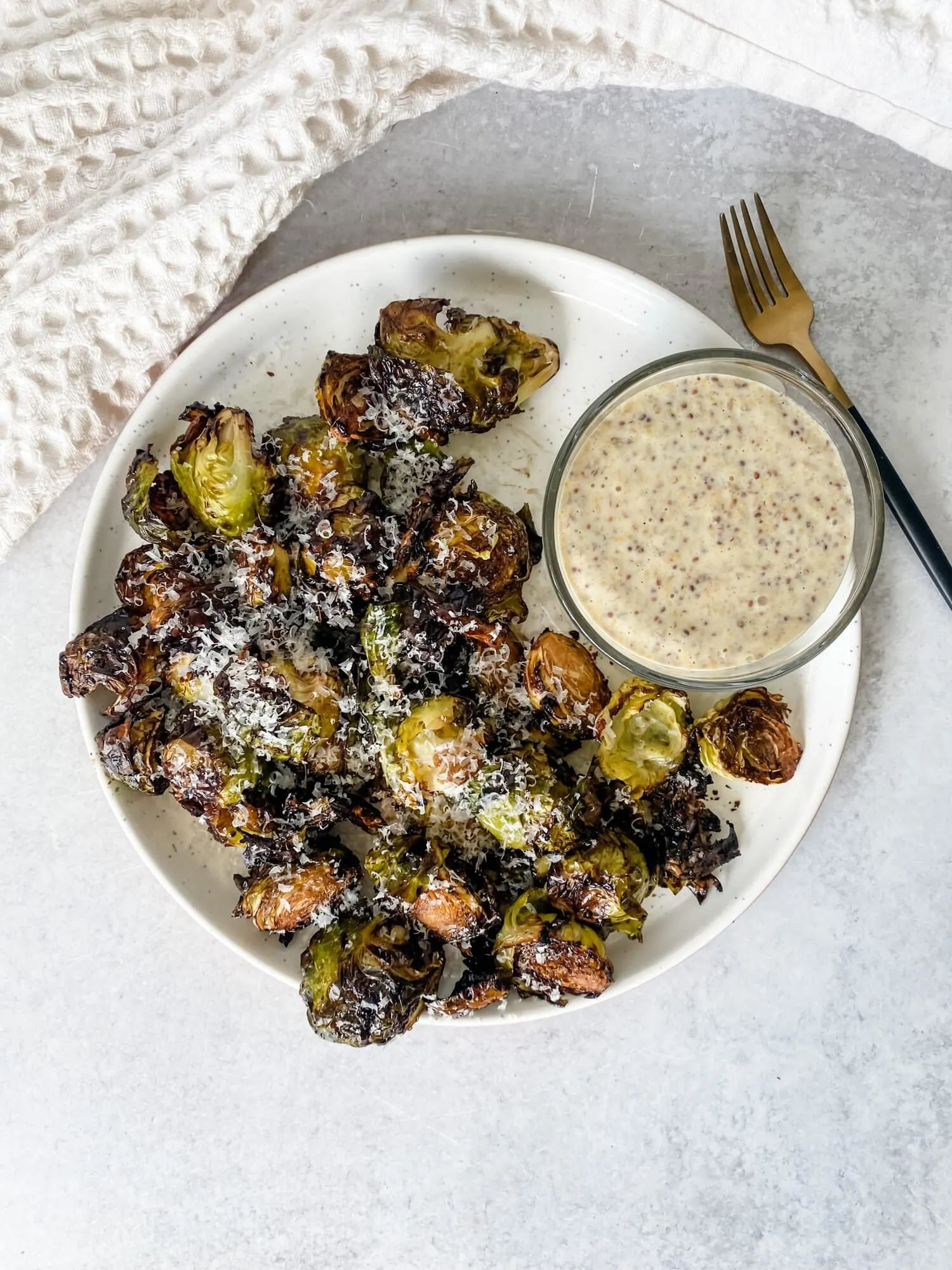 air-fryer-balsamic-brussels-sprouts