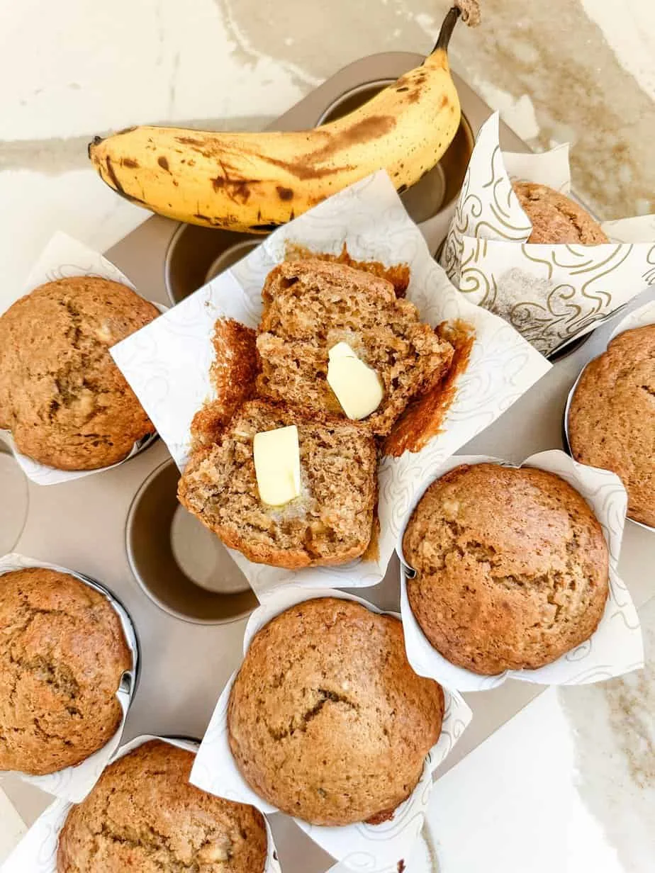sourdough-discard-banana-bread-muffins